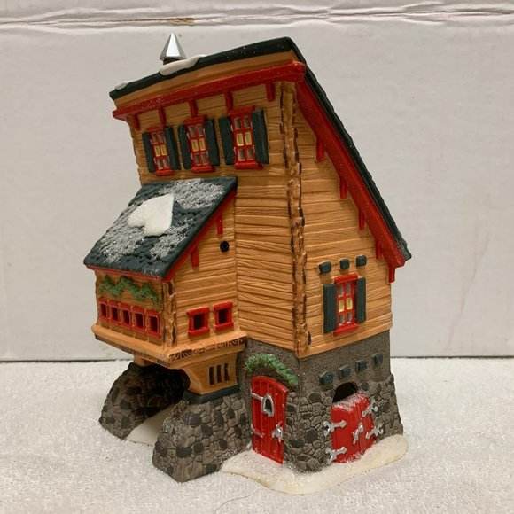 Dept 56 Elves Trade School, North Pole Christmas Village Lighted Building - 1995 - Picture 6 of 11